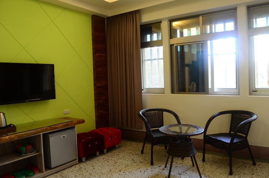 Jia Yuan Homestay Hengchun South Gate Exterior photo