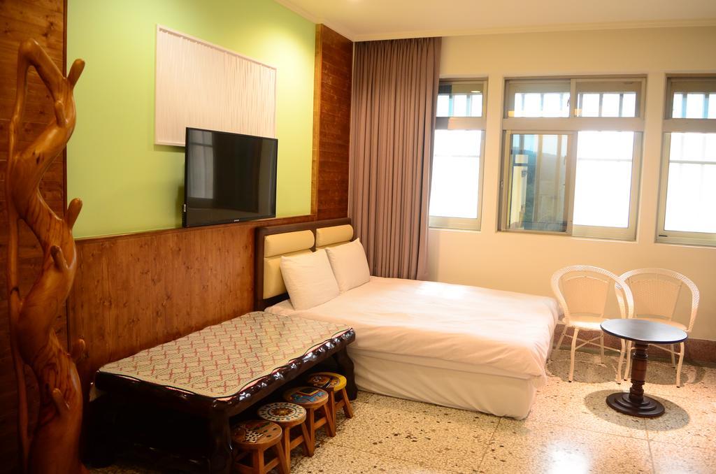 Jia Yuan Homestay Hengchun South Gate Exterior photo