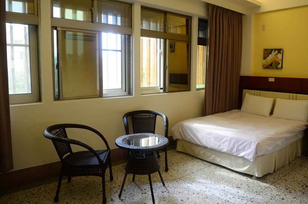 Jia Yuan Homestay Hengchun South Gate Exterior photo