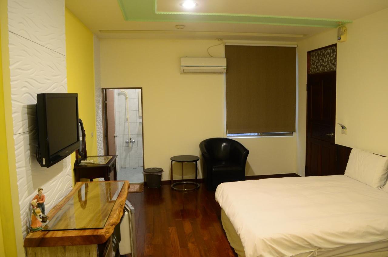 Jia Yuan Homestay Hengchun South Gate Exterior photo